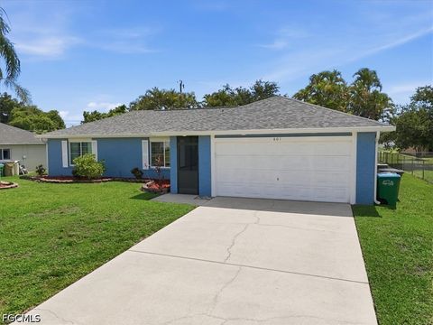 Photo of 801 SW 11th Place, Cape Coral, FL 33991 (MLS # 2026023173)