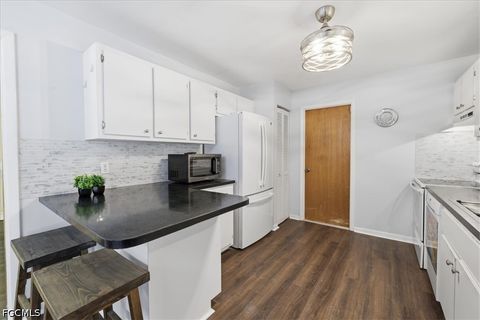Tiny photo for 801 SW 11th Place, Cape Coral, FL 33991 (MLS # 2026023173)