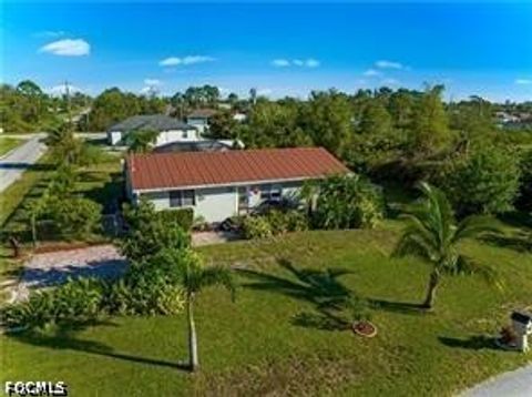 Photo of 2820 38th Street SW, Lehigh Acres, FL 33976 (MLS # 2026019955)