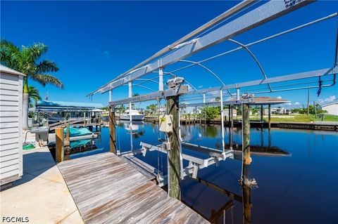 Tiny photo for 3908 Coconut Drive, St James City, FL 33956 (MLS # 2026018671)