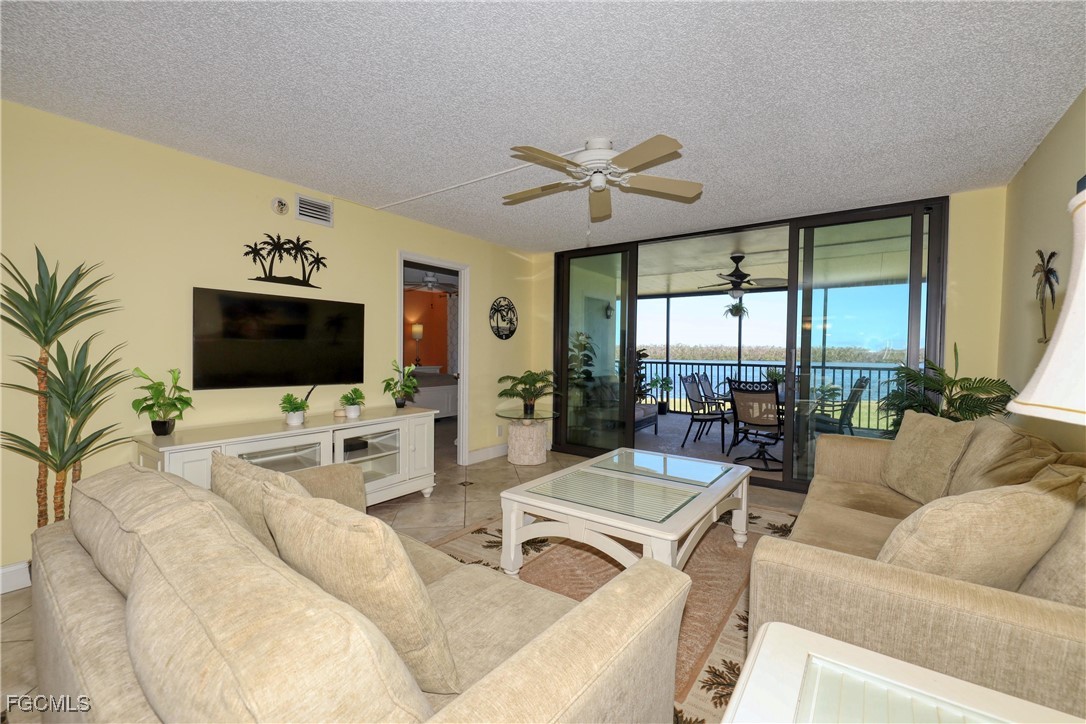Picture for the property 2026000006, 2 beds, 2 baths