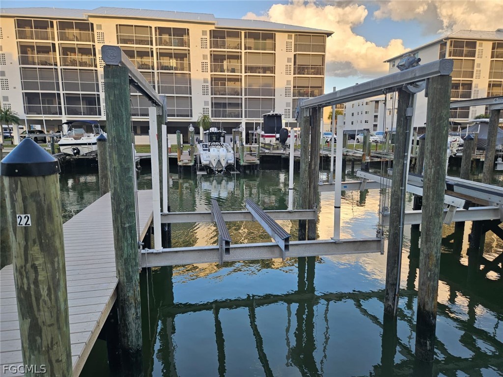 7327 Estero Boulevard 100