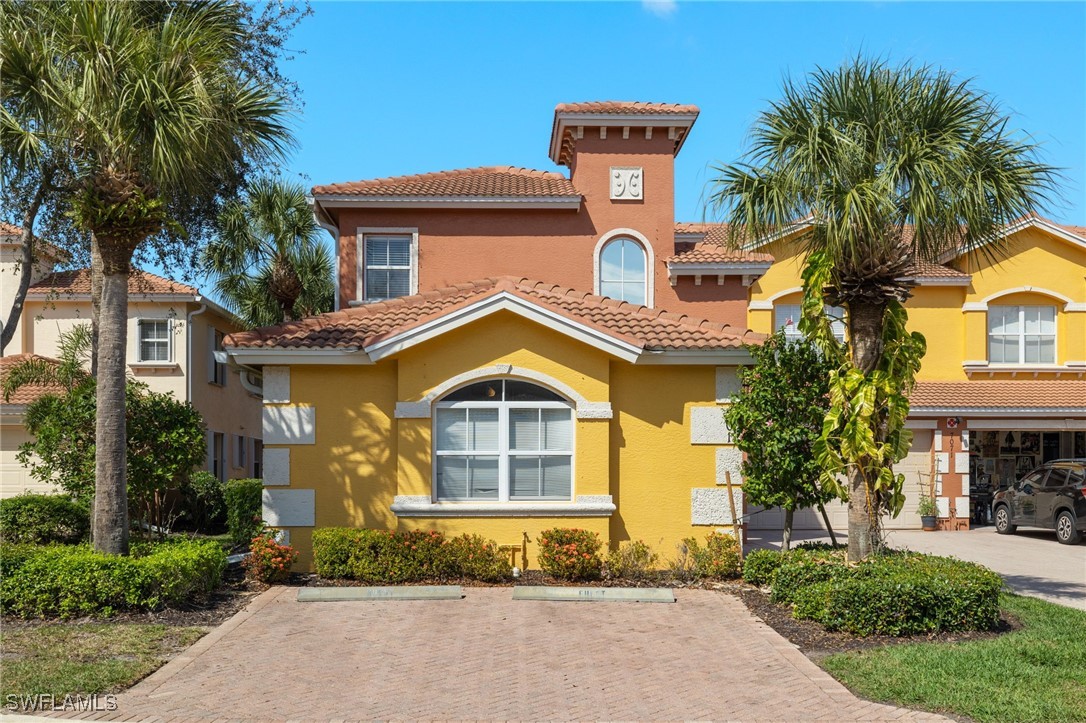 7071 San Lorenzo Court 201