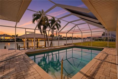 380 Conners Avenue Naples FL 34108
