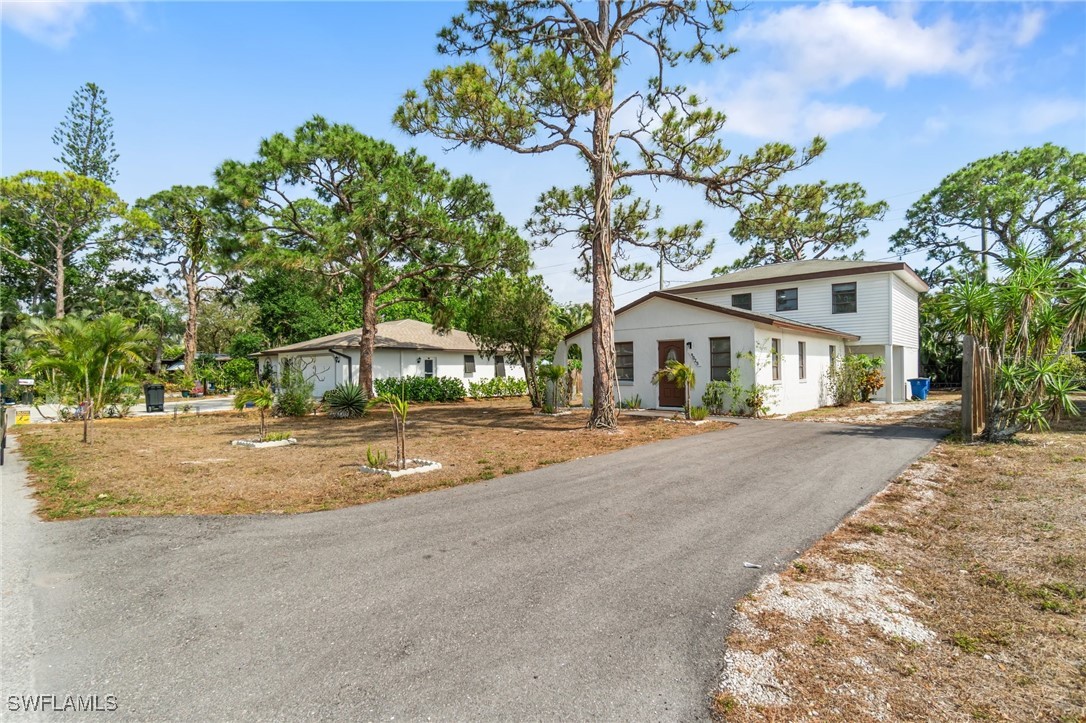 9025 Somerset Lane