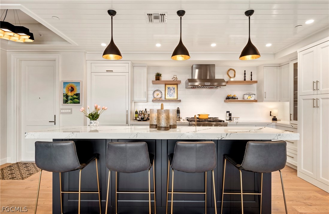 1125 Central Avenue 560