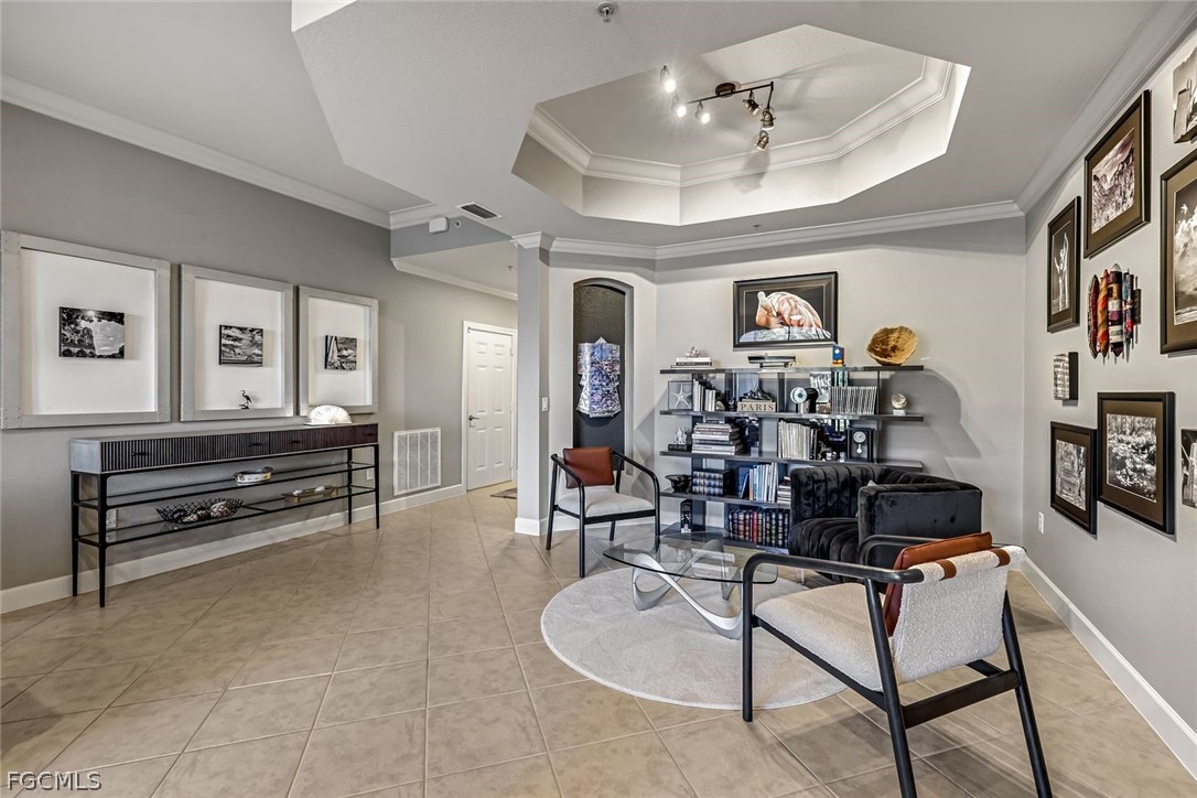 10390 Glastonbury Circle 102