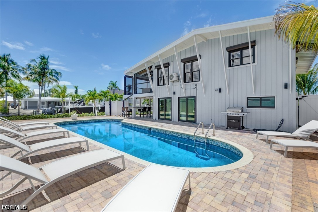 370 Bayland Road
