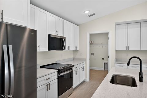Tiny photo for 505 SW 25th Lane, Cape Coral, FL 33914 (MLS # 2026019935)