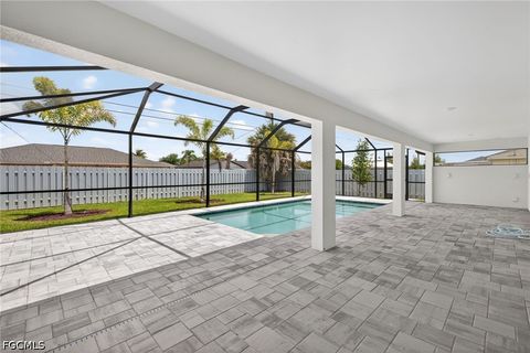 Tiny photo for 505 SW 25th Lane, Cape Coral, FL 33914 (MLS # 2026019935)