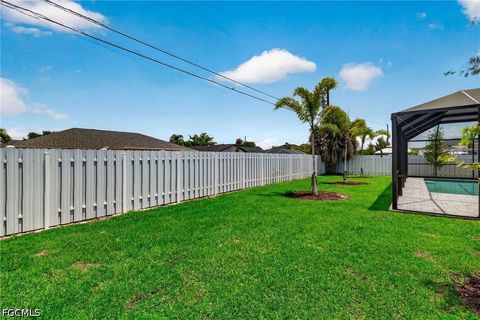 Tiny photo for 505 SW 25th Lane, Cape Coral, FL 33914 (MLS # 2026019935)