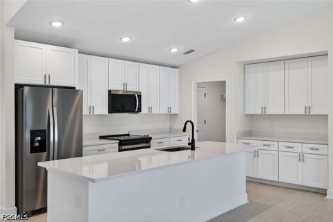 Tiny photo for 505 SW 25th Lane, Cape Coral, FL 33914 (MLS # 2026019935)
