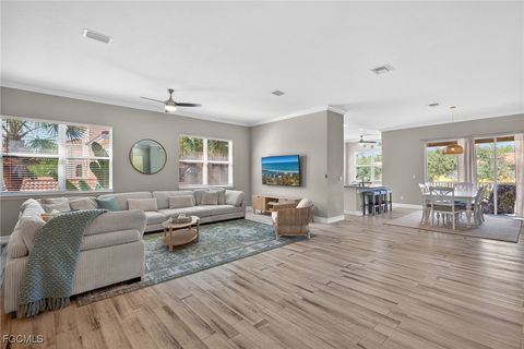 7071 San Lorenzo Court 201 Fort Myers FL 33966