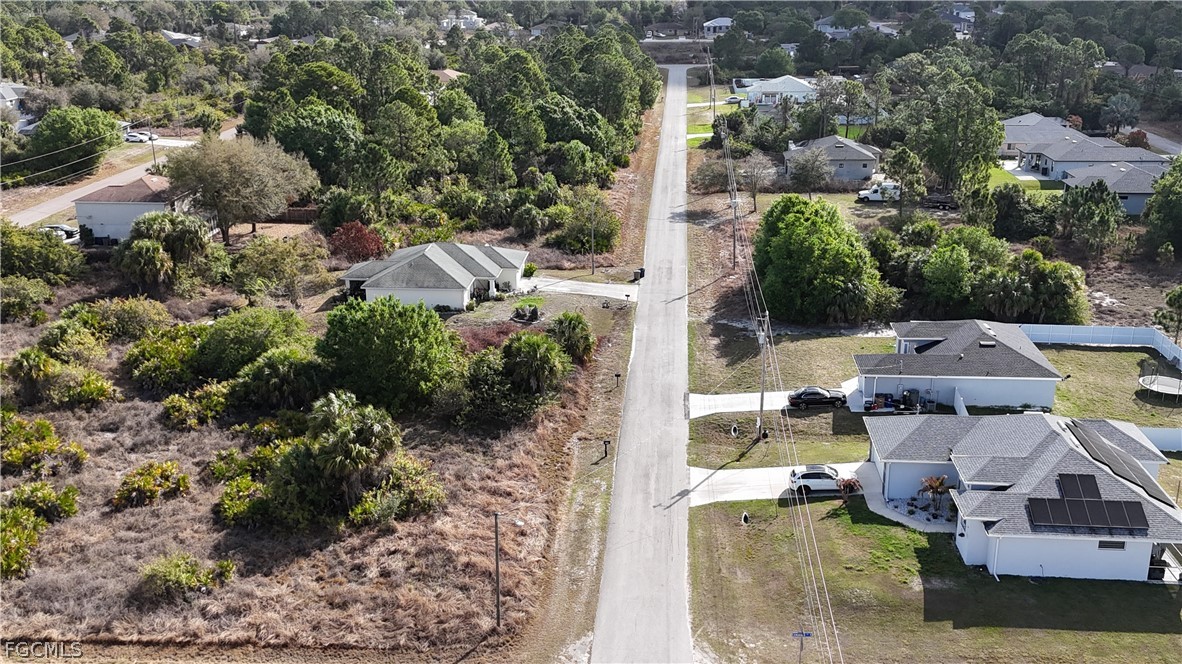 739 Cardinal Street E