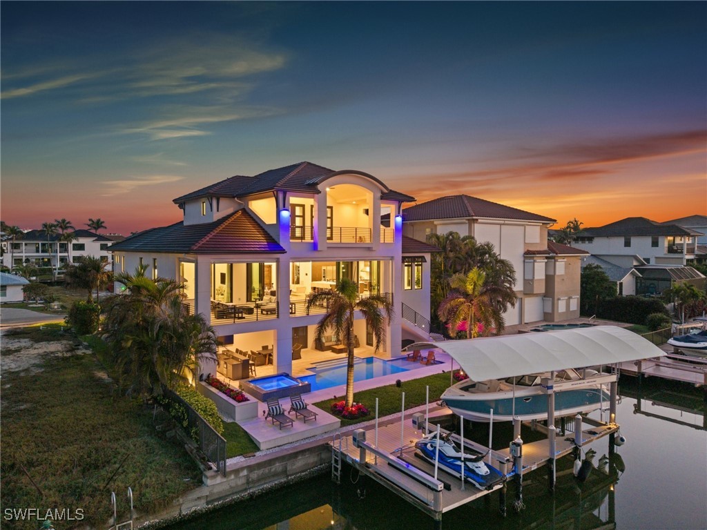 380 Trade Winds Avenue
