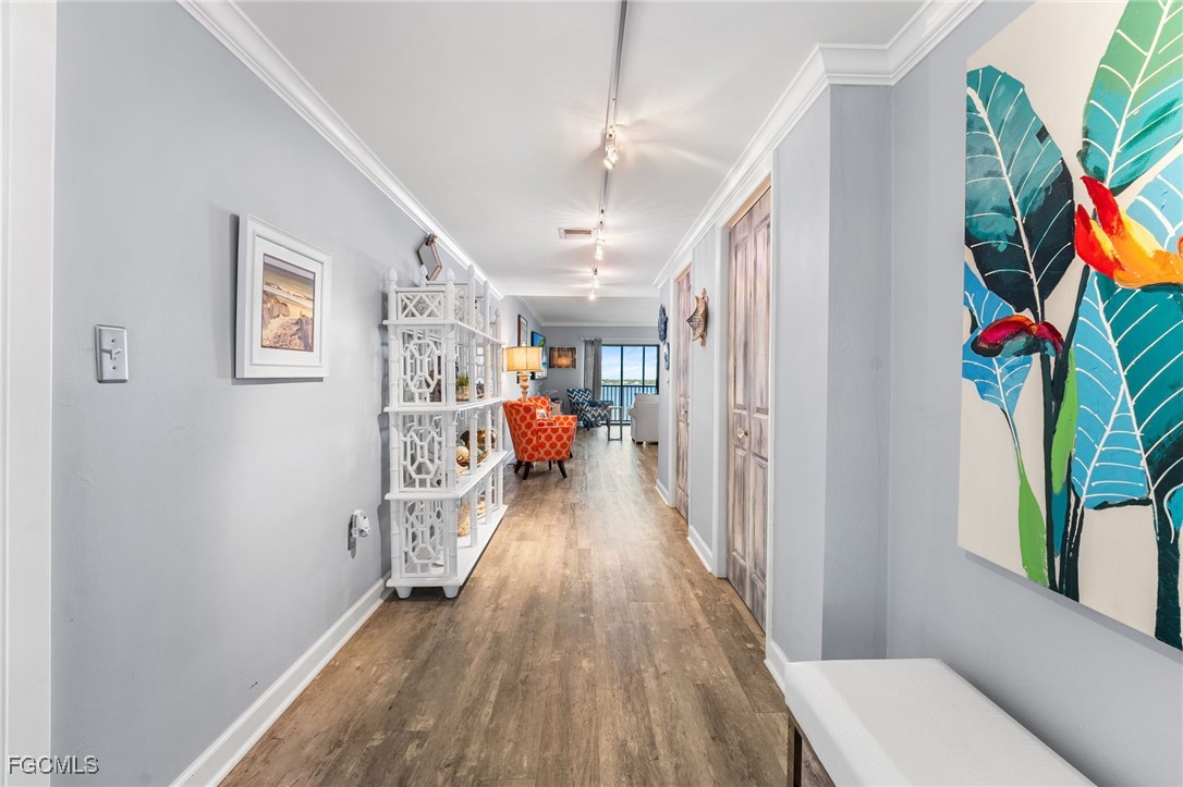 1910 Virginia Avenue 803