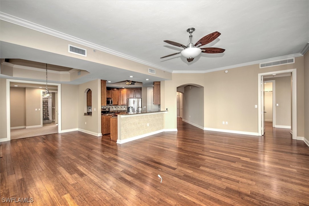 2104 W 1st Street 2304