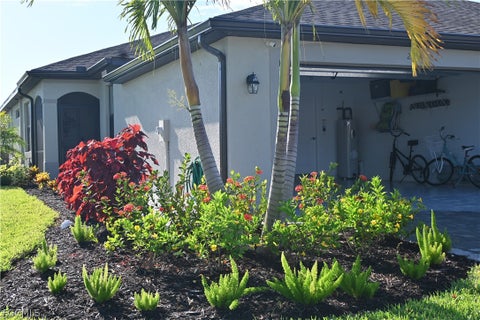Photo of 2168 Gardenia Avenue, Port Charlotte, FL 33953 (MLS # 2026013723)