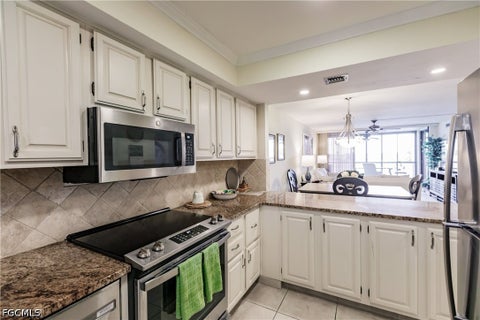 Photo of 4210 Steamboat Bend #405, Fort Myers, FL 33919 (MLS # 2026038938)