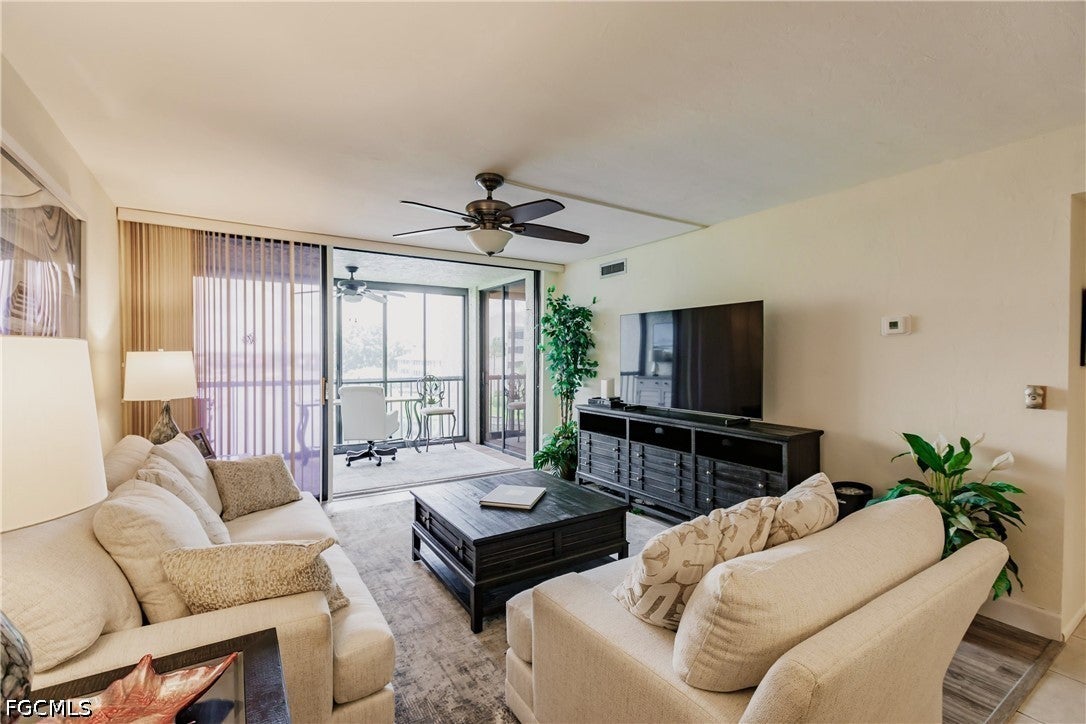 4210 Steamboat Bend 405