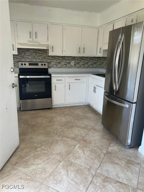 3325 Airport Road N S7