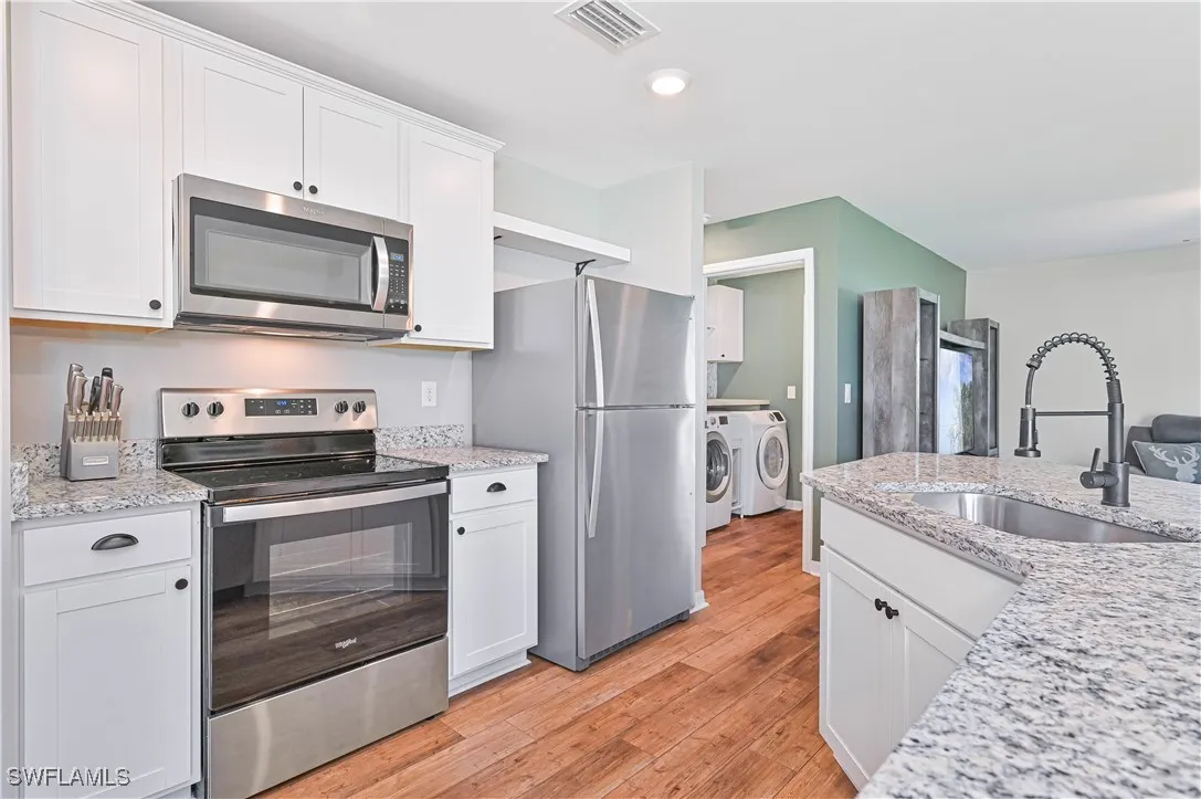 Fort Myers, Florida 33913, United States, 3 Bedrooms Bedrooms, ,2 BathroomsBathrooms,Residential,Active,149838