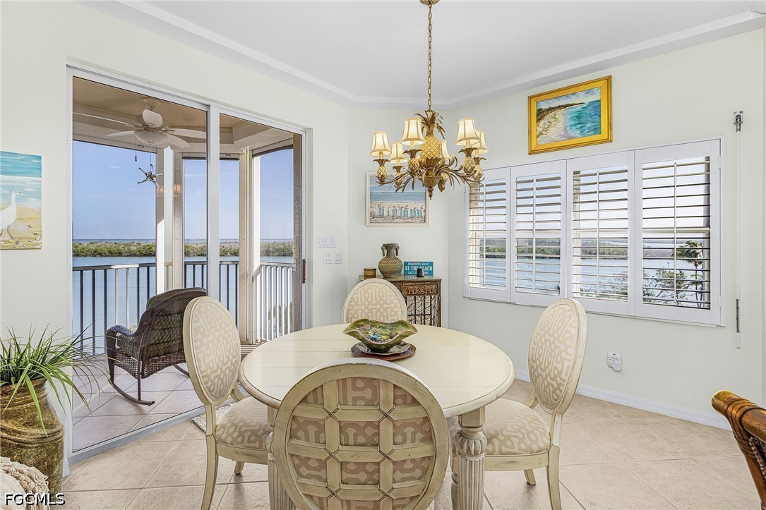 4141 Bay Beach Lane 456