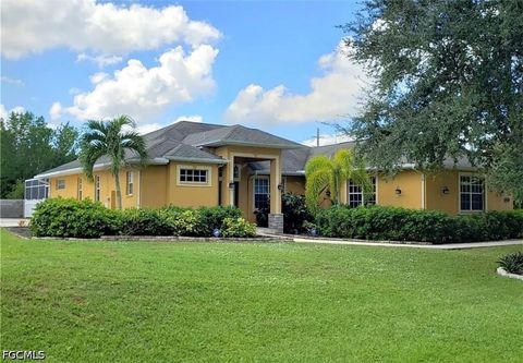 Photo of Fort Myers, FL 33966 (MLS # 2026022637)
