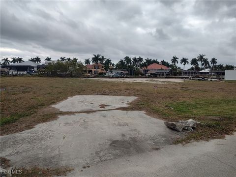 5358 Cocoa Court Cape Coral FL 33904
