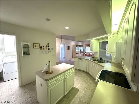 Tiny photo for 2409 Del Ray Place, Lehigh Acres, FL 33936 (MLS # 2026017540)