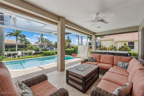 A home in MARCO ISLAND