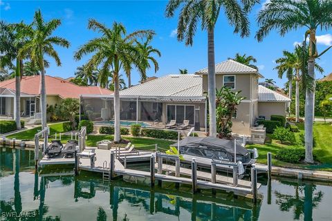 A home in MARCO ISLAND