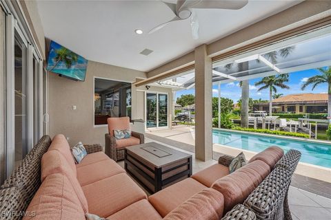 A home in MARCO ISLAND