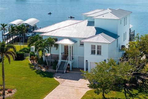 3807 San Carlos Drive St James City FL 33956