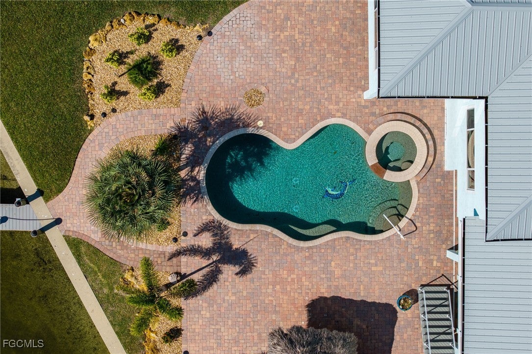 3807 San Carlos Drive