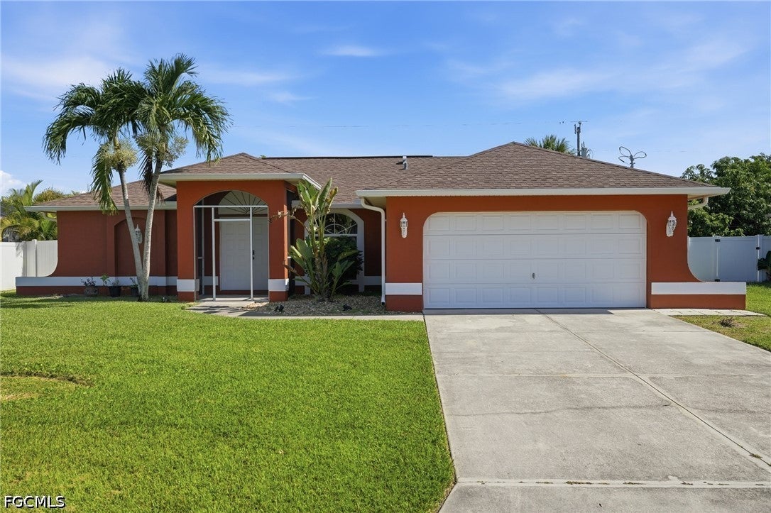 1403 NE Van Loon Terrace