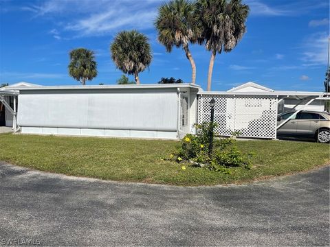 A home in NAPLES