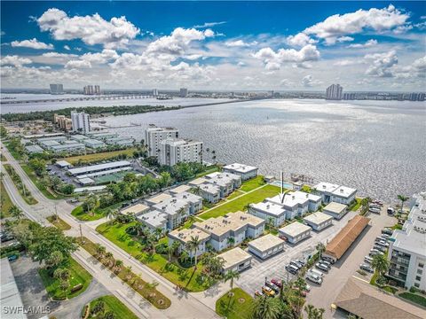 3390 N Key Drive 6 North Fort Myers FL 33903