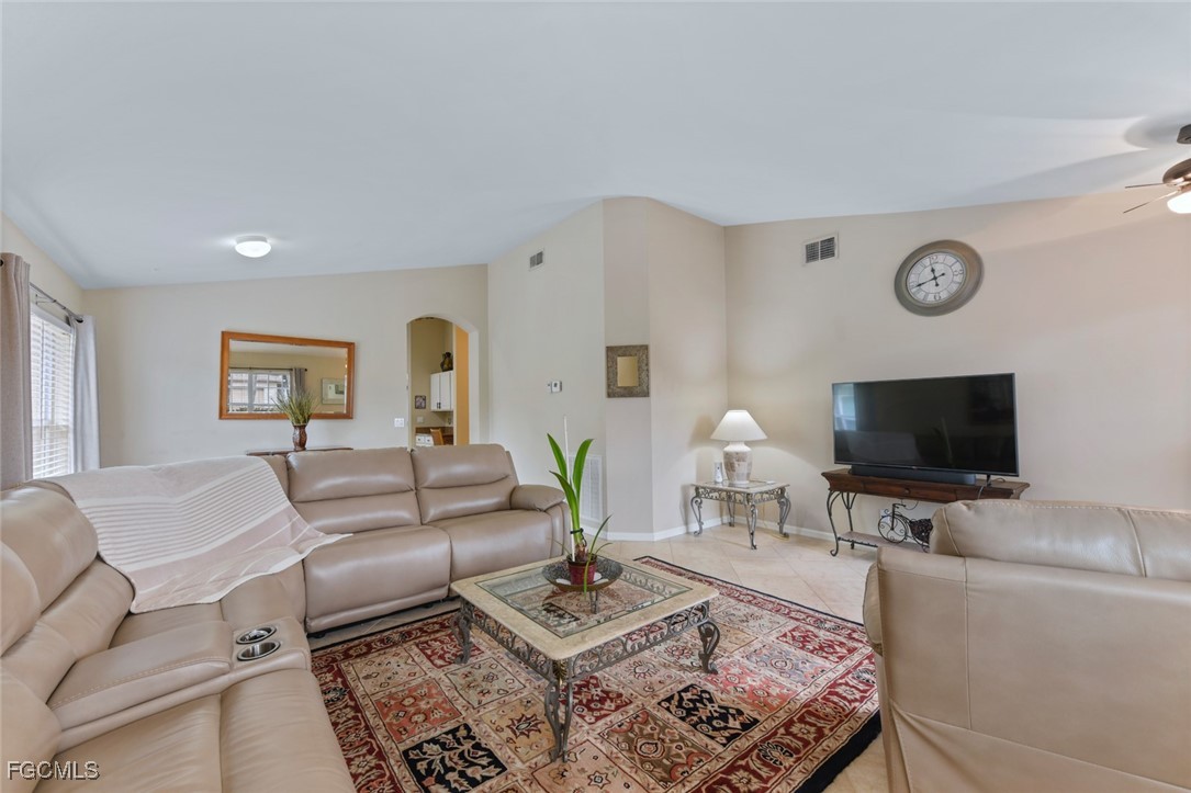 15773 Beachcomber Avenue