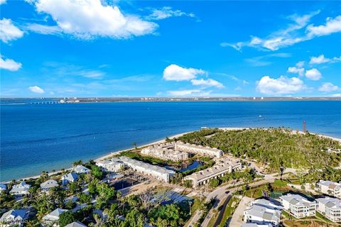 200 Periwinkle Way 214 Sanibel FL 33957