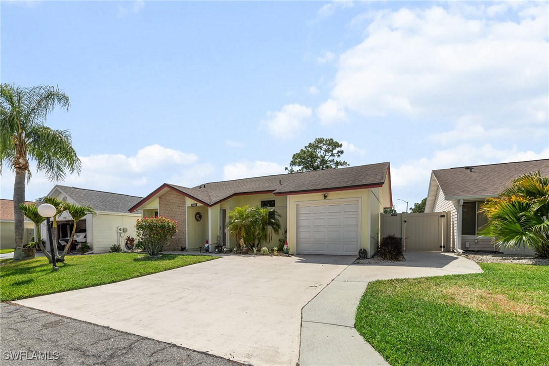 5560 Longleaf Drive