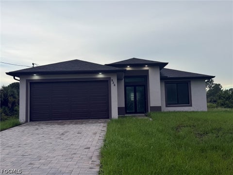 Tiny photo for 926 Danube Street, Lehigh Acres, FL 33974 (MLS # 2026043772)