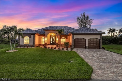 Photo of 3810 SW 19th Place, Cape Coral, FL 33914 (MLS # 2026039637)