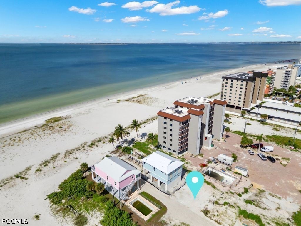 612 Estero Boulevard