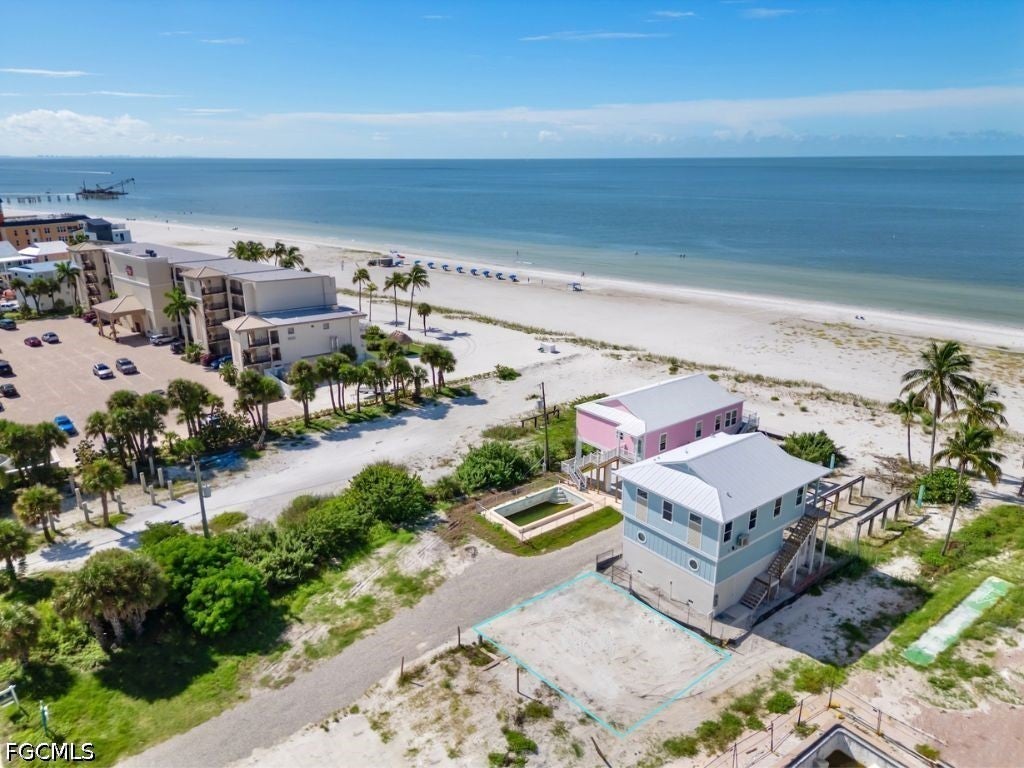 612 Estero Boulevard