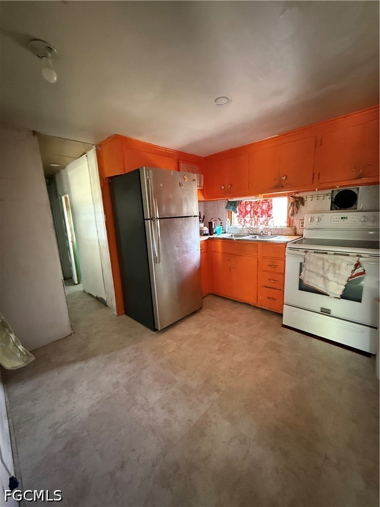 11225 Torchfire Trail