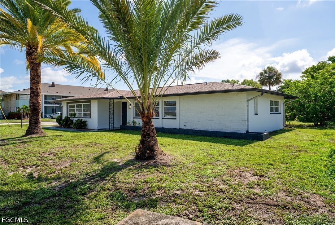 4301 Palm Tree Boulevard