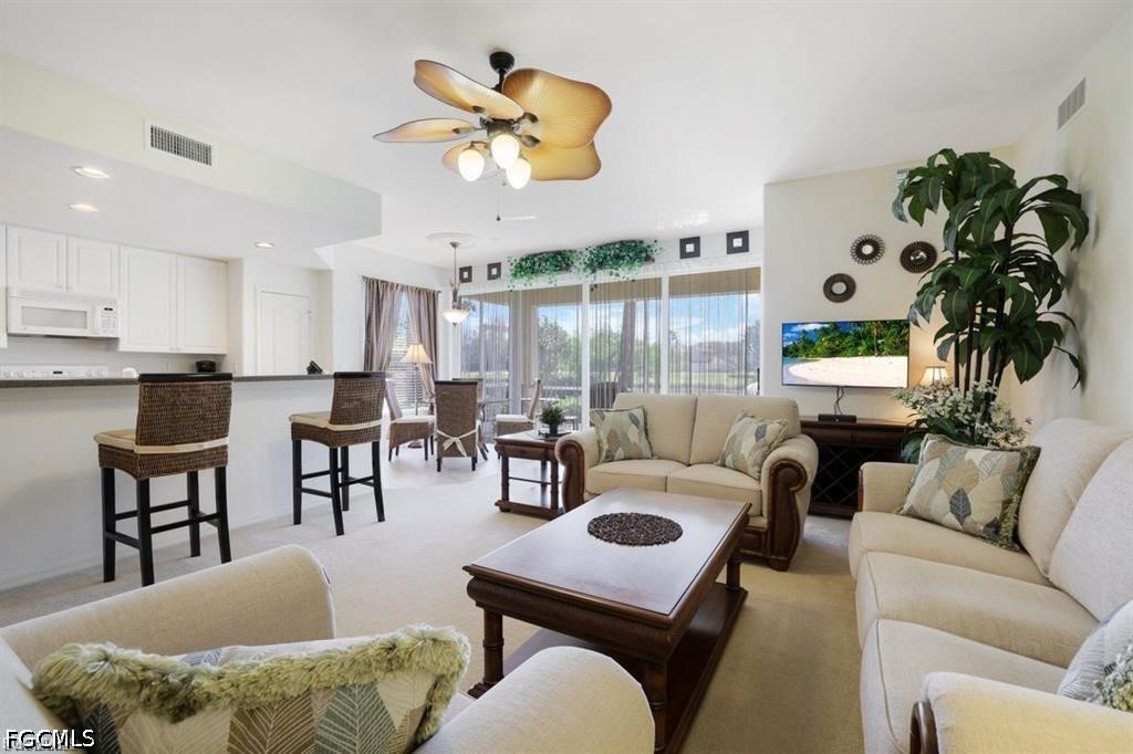 3200 Sea Haven Court 2101
