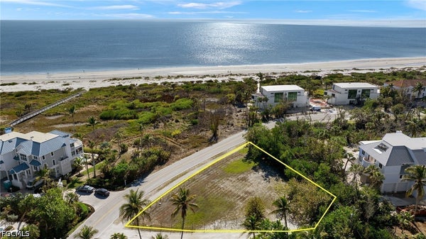 466 E GULF DR, SANIBEL, FL 33957 - Image 99d3413d71cd200dd9d6d6c2d2a8cf1d/2011216831