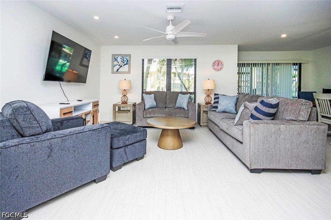5117 Sea Bell Road E103